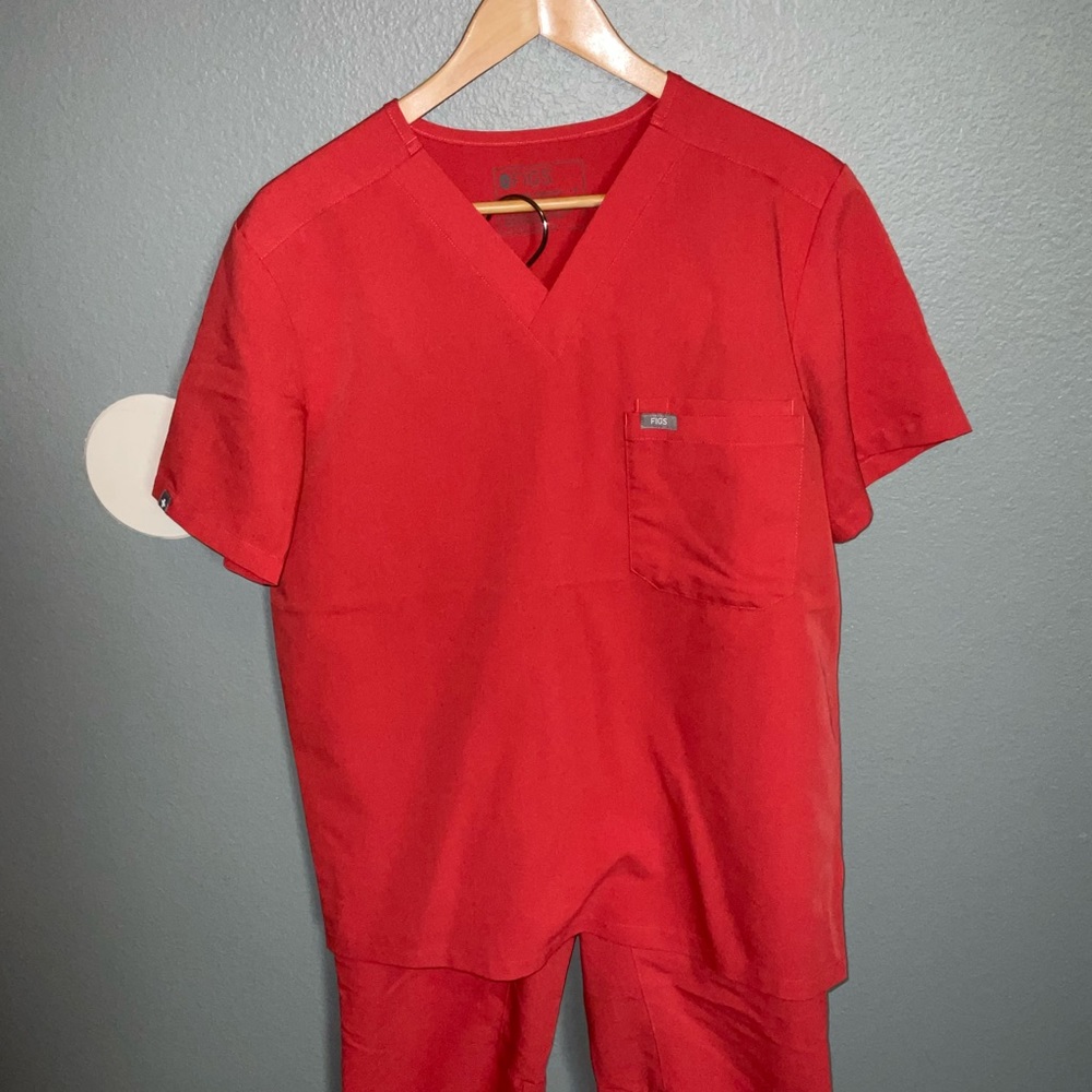 Figs scrubs set